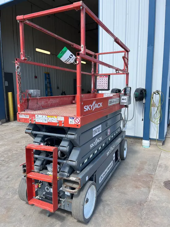 2019 Skyjack SJIII3226 Scissor Lift