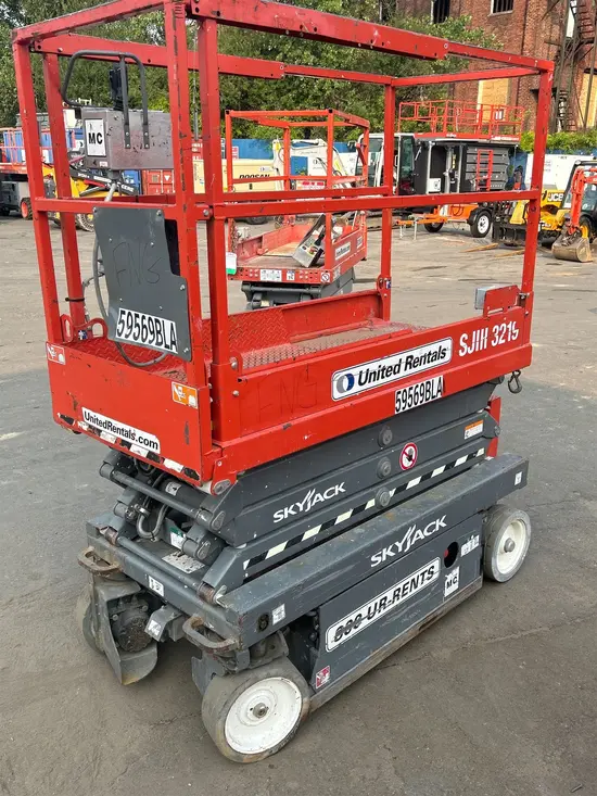 2018 Skyjack SJIII3219 Scissor Lift