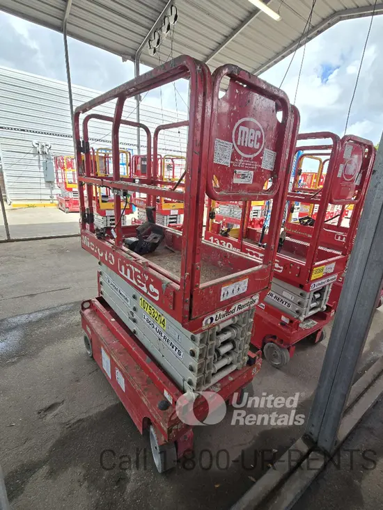 2018 MEC MICRO 19 Scissor Lift