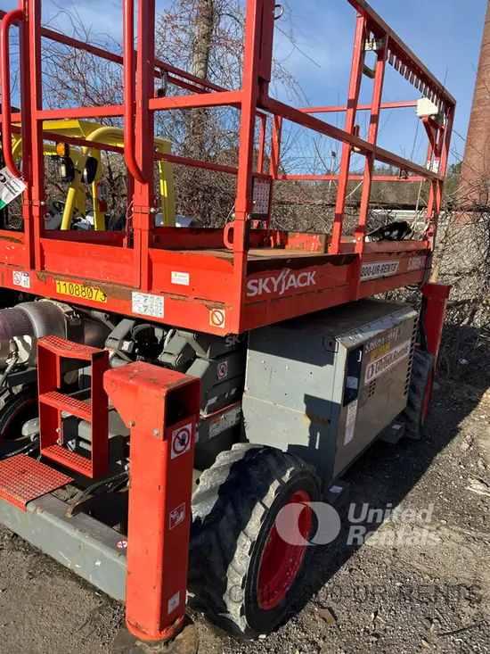 2020 Skyjack SJ6826RT Rough Terrain Scissor Lift