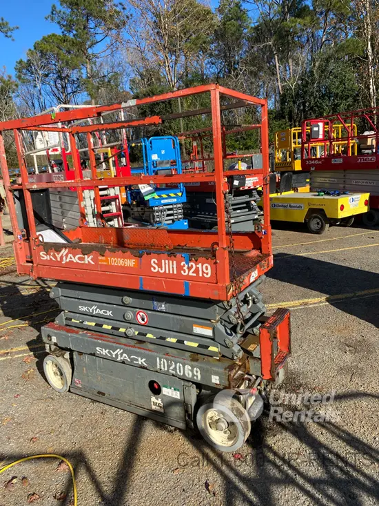 2016 Skyjack SJIII3219 Scissor Lift
