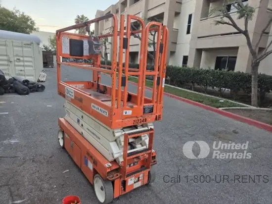 2018 Snorkel S3226E Scissor Lift