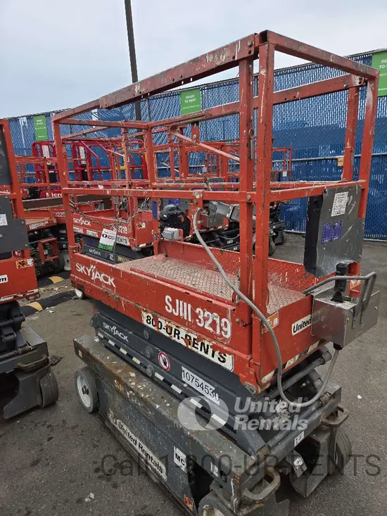2018 Skyjack SJIII3219 Scissor Lift