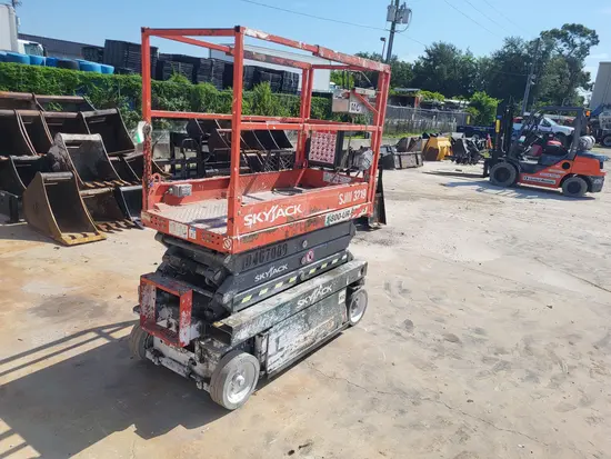 2016 Skyjack SJIII3219 Scissor Lift