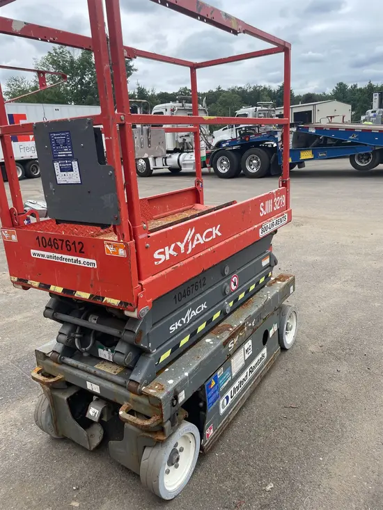 2016 Skyjack SJIII3219 Scissor Lift