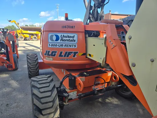 2017 JLG 600AJ Articulating Boom Lift