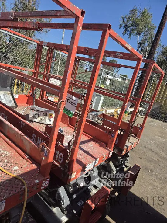 2018 Skyjack SJIII3219 Scissor Lift