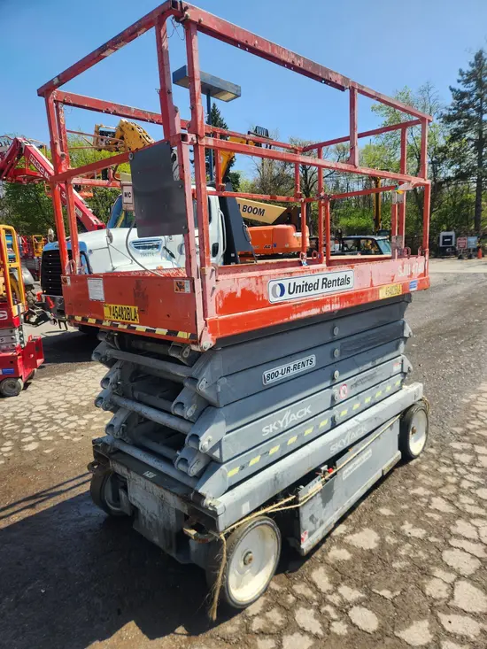 2017 Skyjack SJIII4740 Scissor Lift