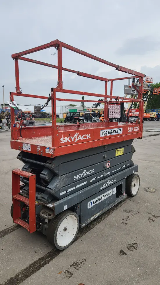 2018 Skyjack SJIII3226 Scissor Lift