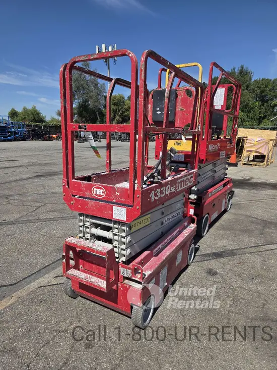 2018 MEC 1330SE Scissor Lift