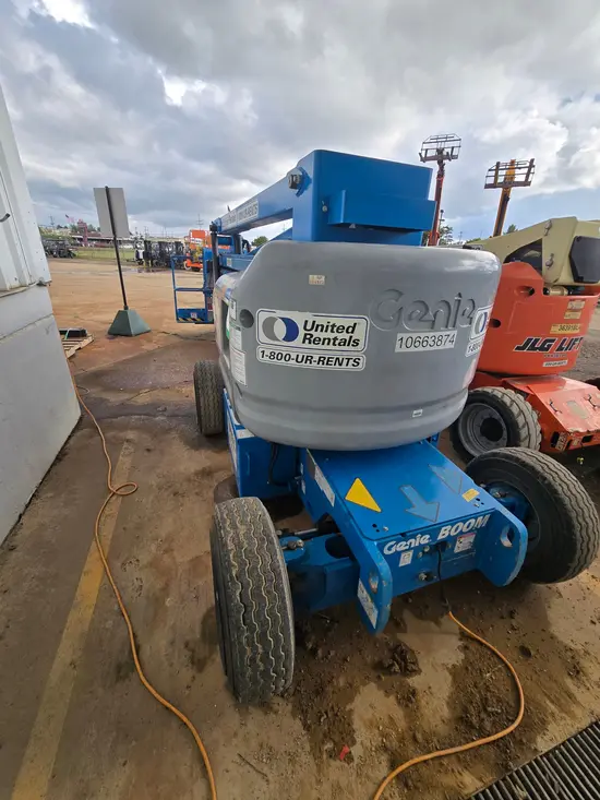2017 Genie Z-45/25J DC Articulating Boom Lift