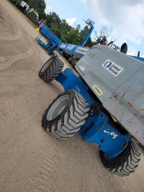 2016 Genie S-85 Boom Lift