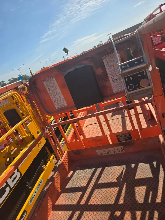 2018 Snorkel S4726E Scissor Lift