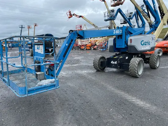 2016 Genie Z-60/37FE Articulating Boom Lift