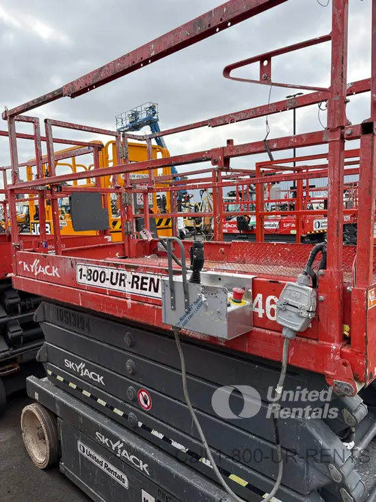 2016 Skyjack SJIII4632 Scissor Lift