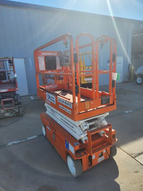 2019 Snorkel S3219E Scissor Lift