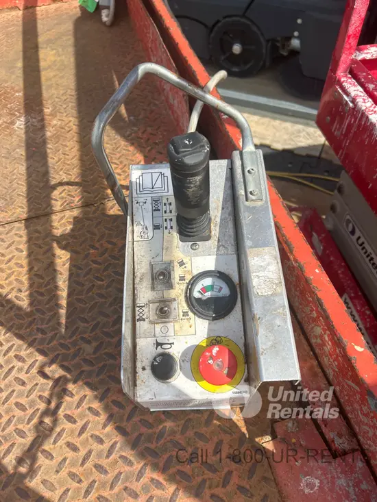 2016 Skyjack SJIII3219 Scissor Lift