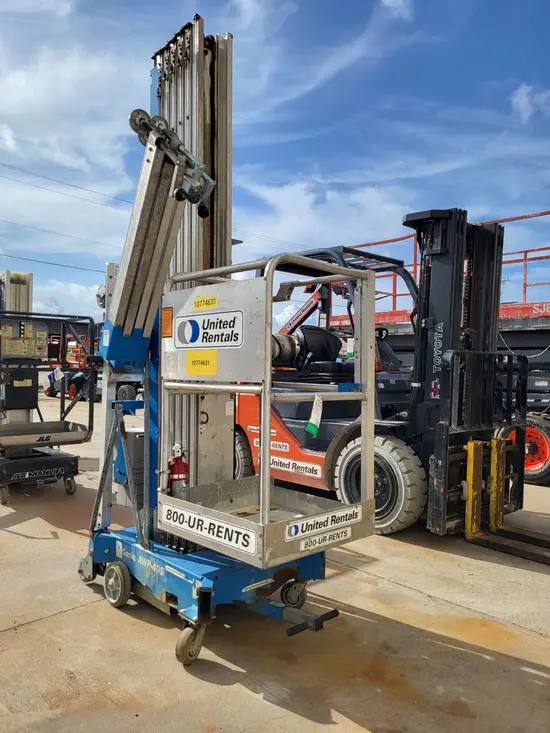 2018 Genie AWP-40SDC Pusharound Lift