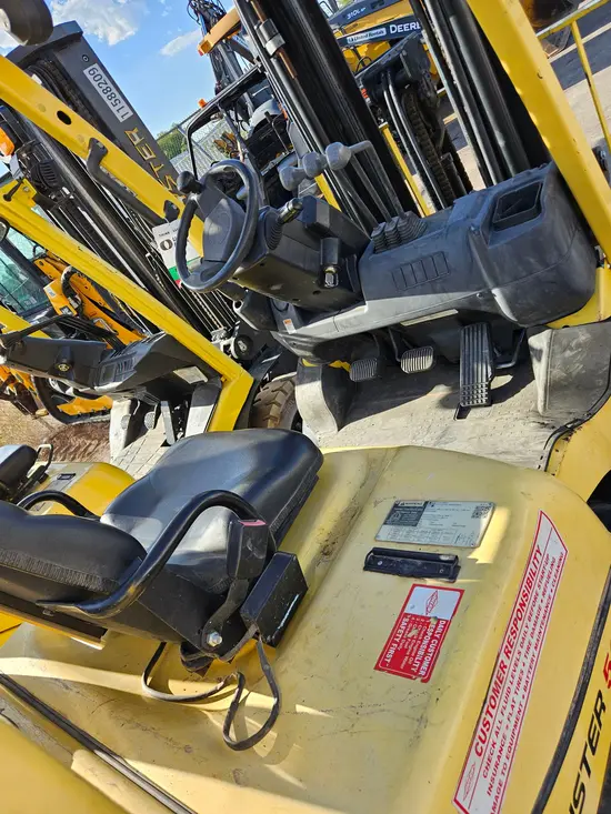 2021 HYSTER H50XT Warehouse Forklift