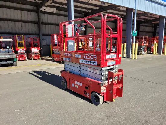 2017 MEC 1930SE Scissor Lift