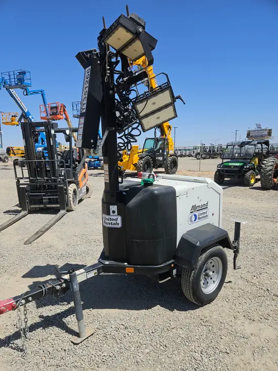 2022 Allmand NLGR LC 3KW W/W Portable Work Light