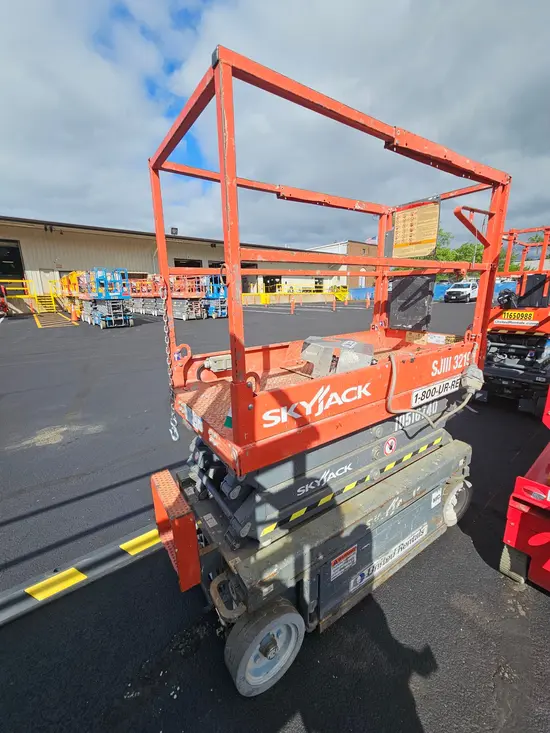 2016 Skyjack SJIII3219 Scissor Lift
