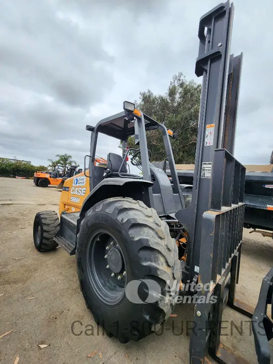 2021 Case 586H Forklift