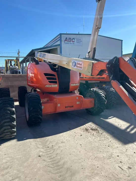 2017 JLG 600AJ Articulating Boom Lift
