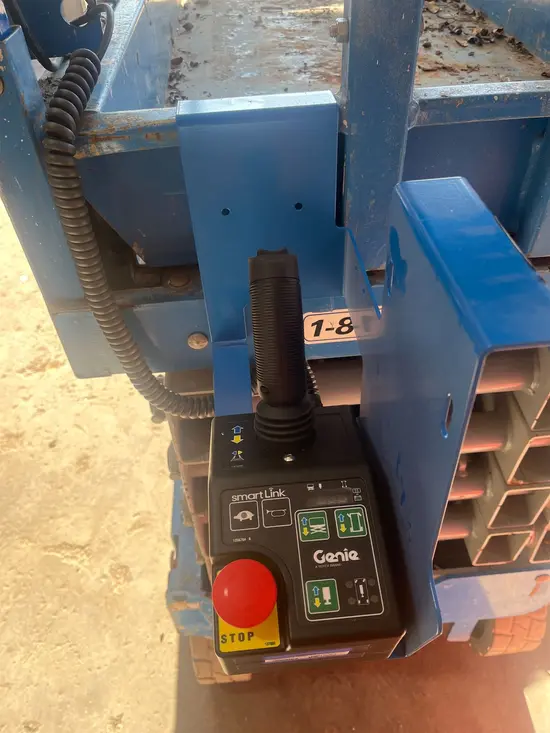 2017 Genie GS-3232 Scissor Lift