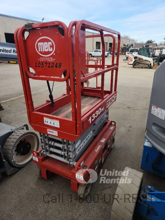 2017 MEC 1330SE Scissor Lift