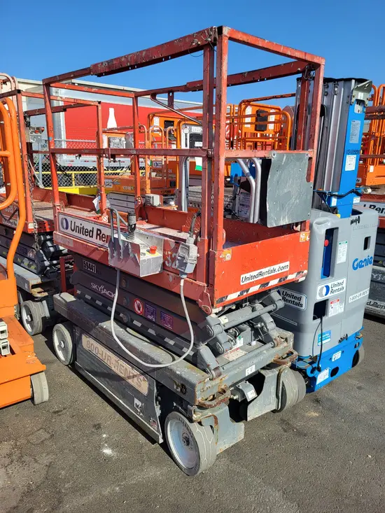 2018 Skyjack SJIII3219 Scissor Lift