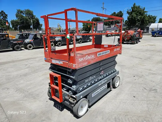 2018 Skyjack SJIII4632 Scissor Lift