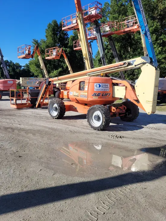 2013 JLG 600AJ Articulating Boom Lift