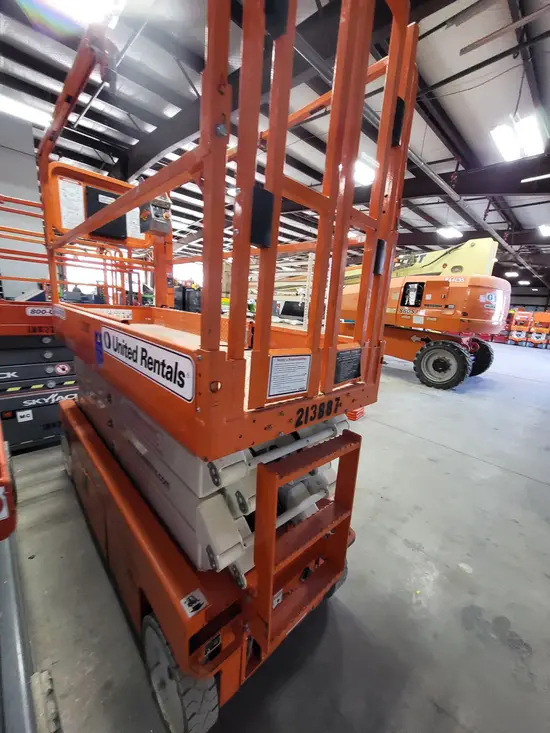 2018 Snorkel S3226E Scissor Lift