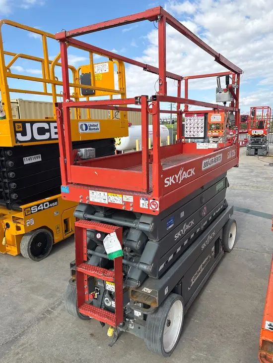 2019 Skyjack SJIII3226 Scissor Lift
