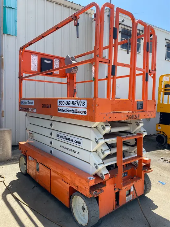 2018 Snorkel S4732E Scissor Lift