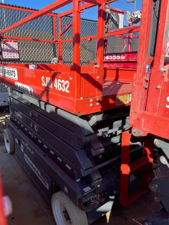 2017 Skyjack SJIII4632 Scissor Lift