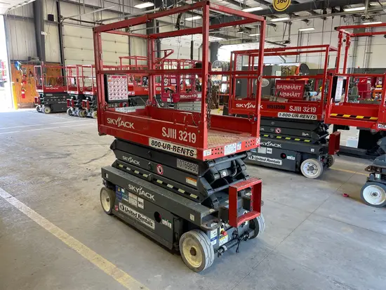 2018 Skyjack SJIII3219 Scissor Lift
