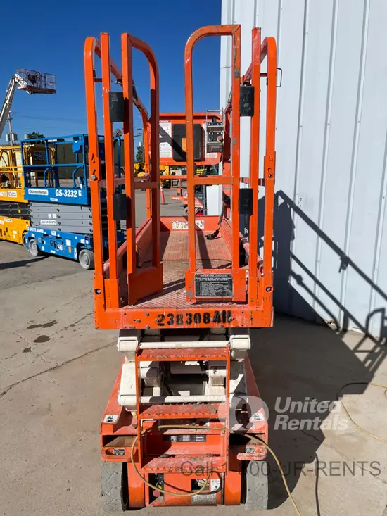 2019 Snorkel S3226E Scissor Lift