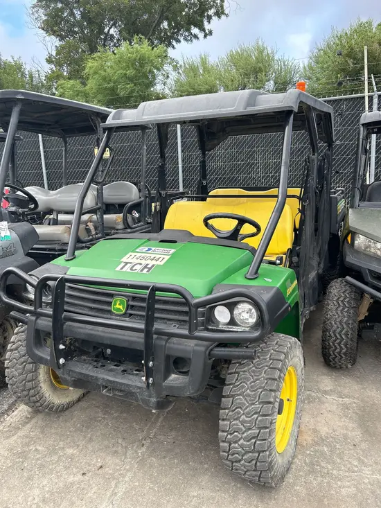 2022 John Deere XUV855M S4 Utility Vehicle