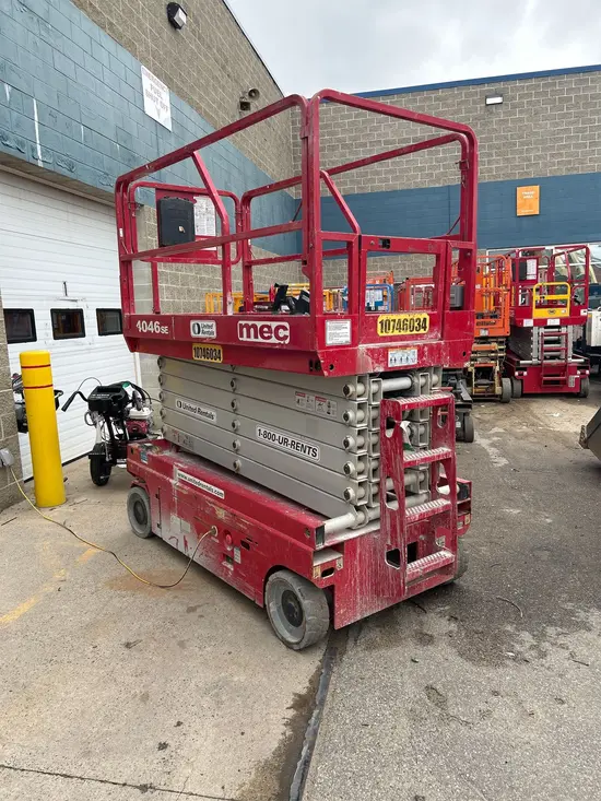 2018 MEC 4046SE Scissor Lift