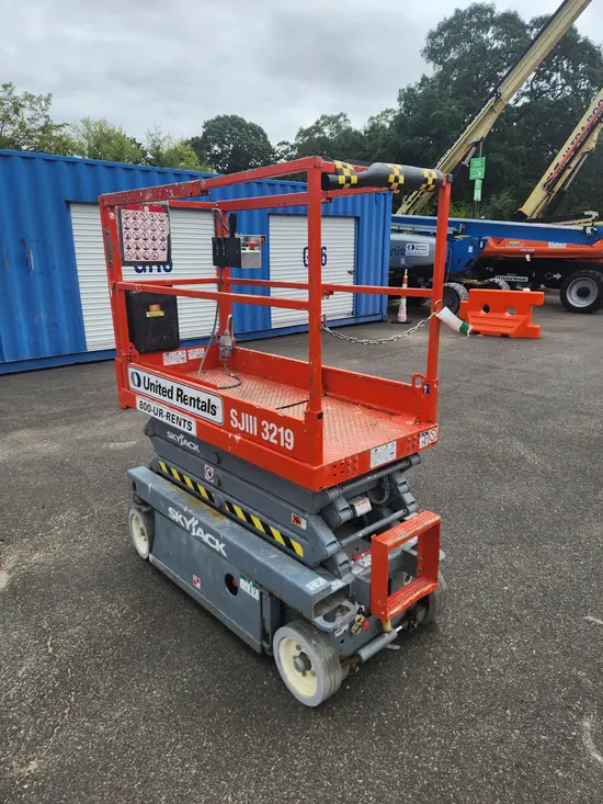 2016 Skyjack SJIII3219 Scissor Lift
