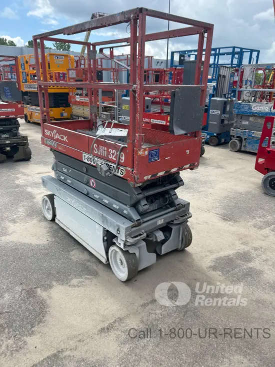 2018 Skyjack SJIII3219 Scissor Lift