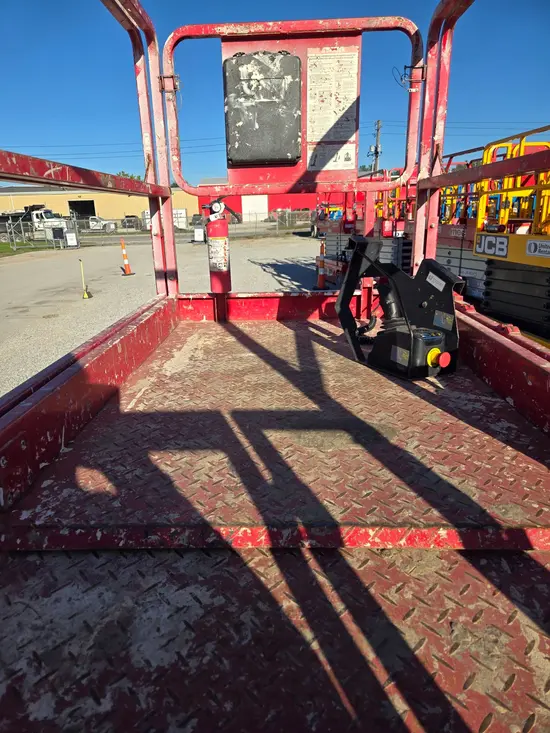 2018 MEC 4046SE Scissor Lift