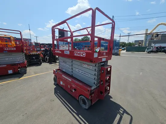 2018 MEC 4046SE Scissor Lift