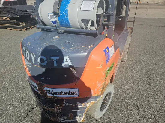 2019 Toyota 8FGU25 Warehouse Forklift