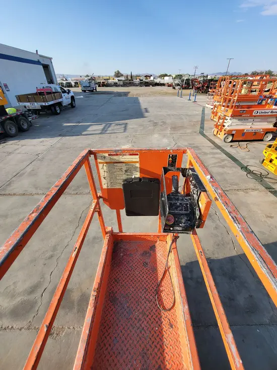 2019 JLG 1932R Scissor Lift