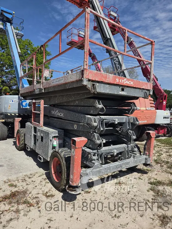 2017 Skyjack SJ9250RT Rough Terrain Scissor Lift