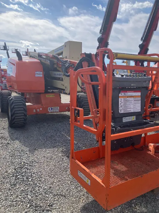 2016 JLG 450AJ Articulating Boom Lift