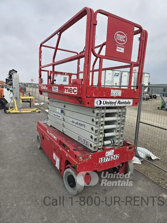 2018 MEC 4046SE Scissor Lift